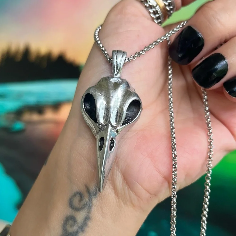 Handmade resin crow raven bird skull necklace (stainless steel chain ) boho goth - Picture 2 of 13